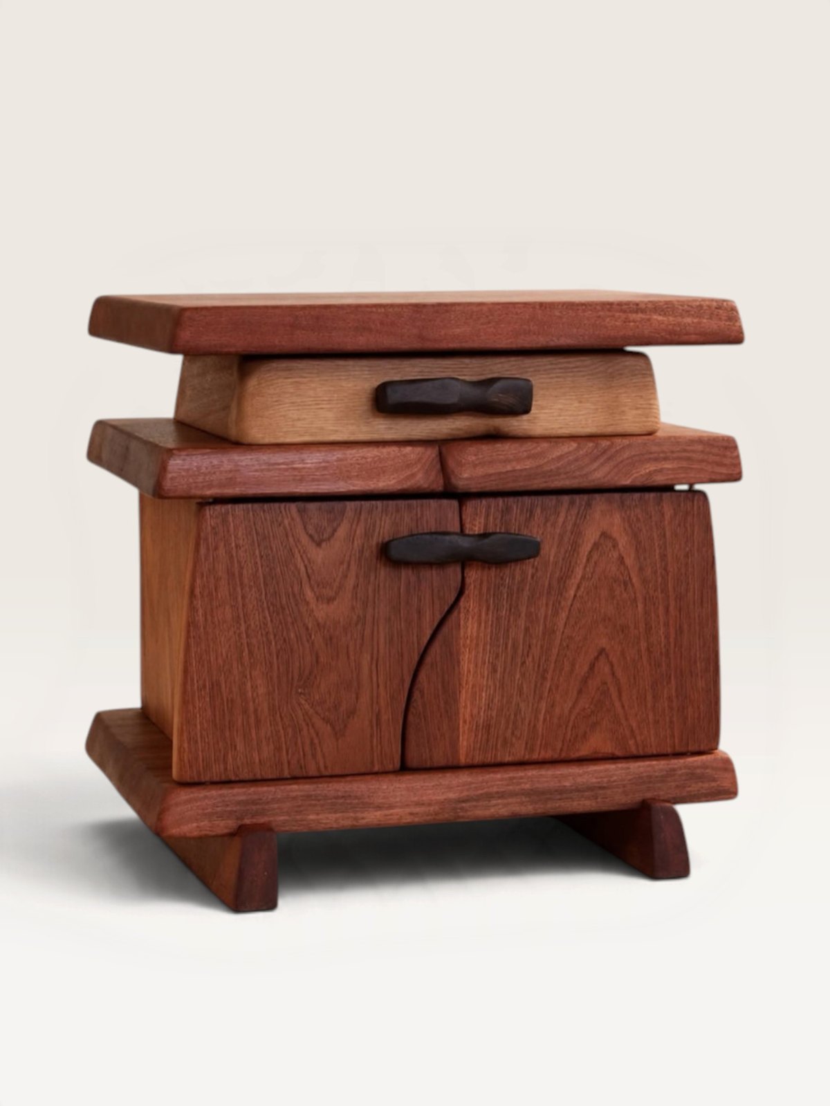 Wood cabinet / bedside unit